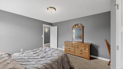 1998 Esther Lane SW, Rochester, MN 55902