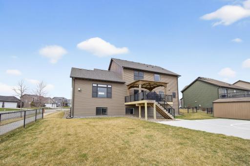 1998 Esther Lane SW, Rochester, MN 55902