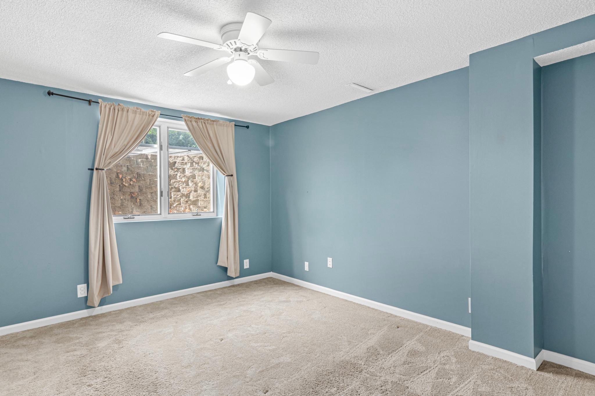LOWER LEVEL BEDROOM