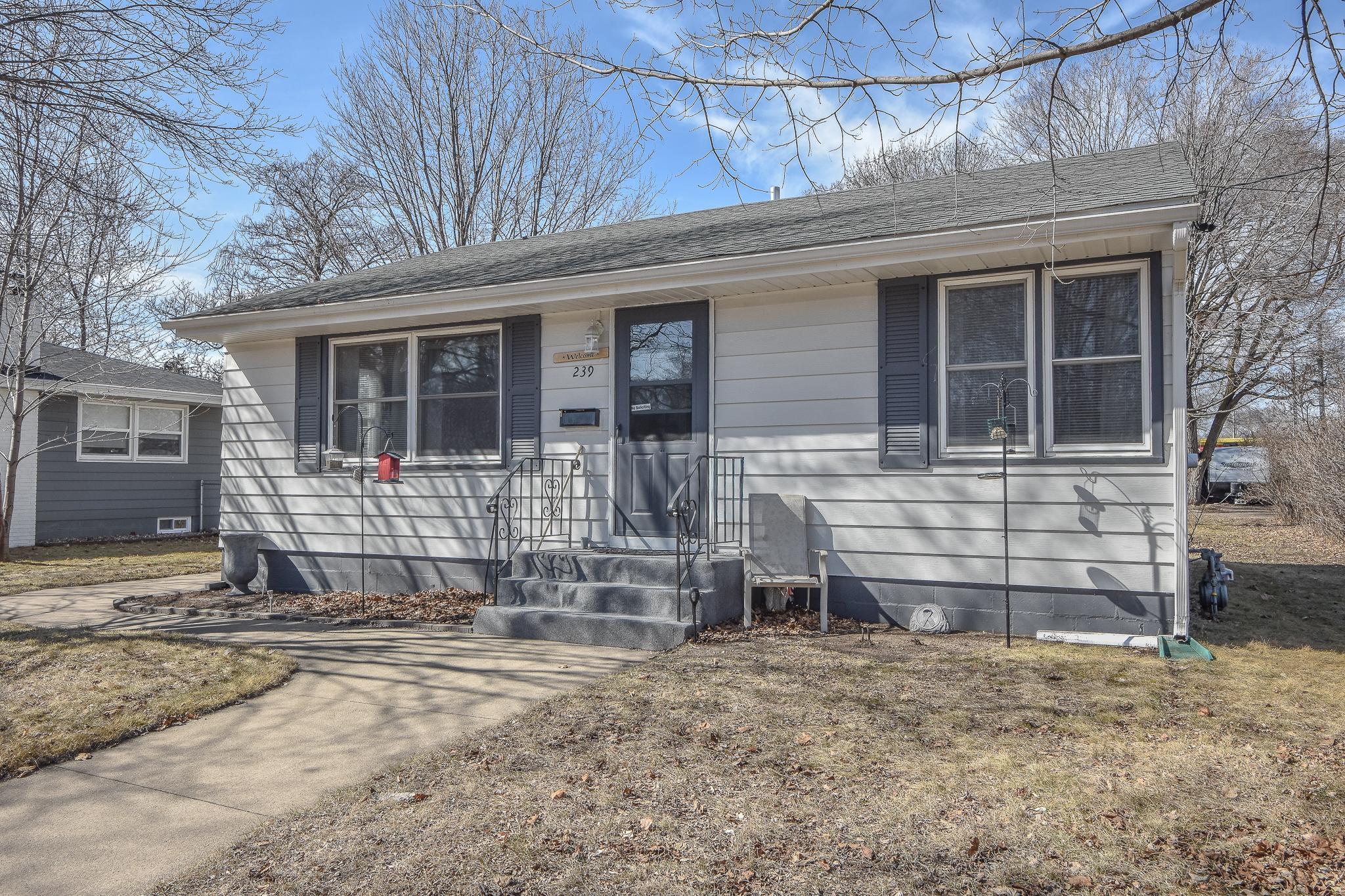 239 32nd Ave N-2.jpg