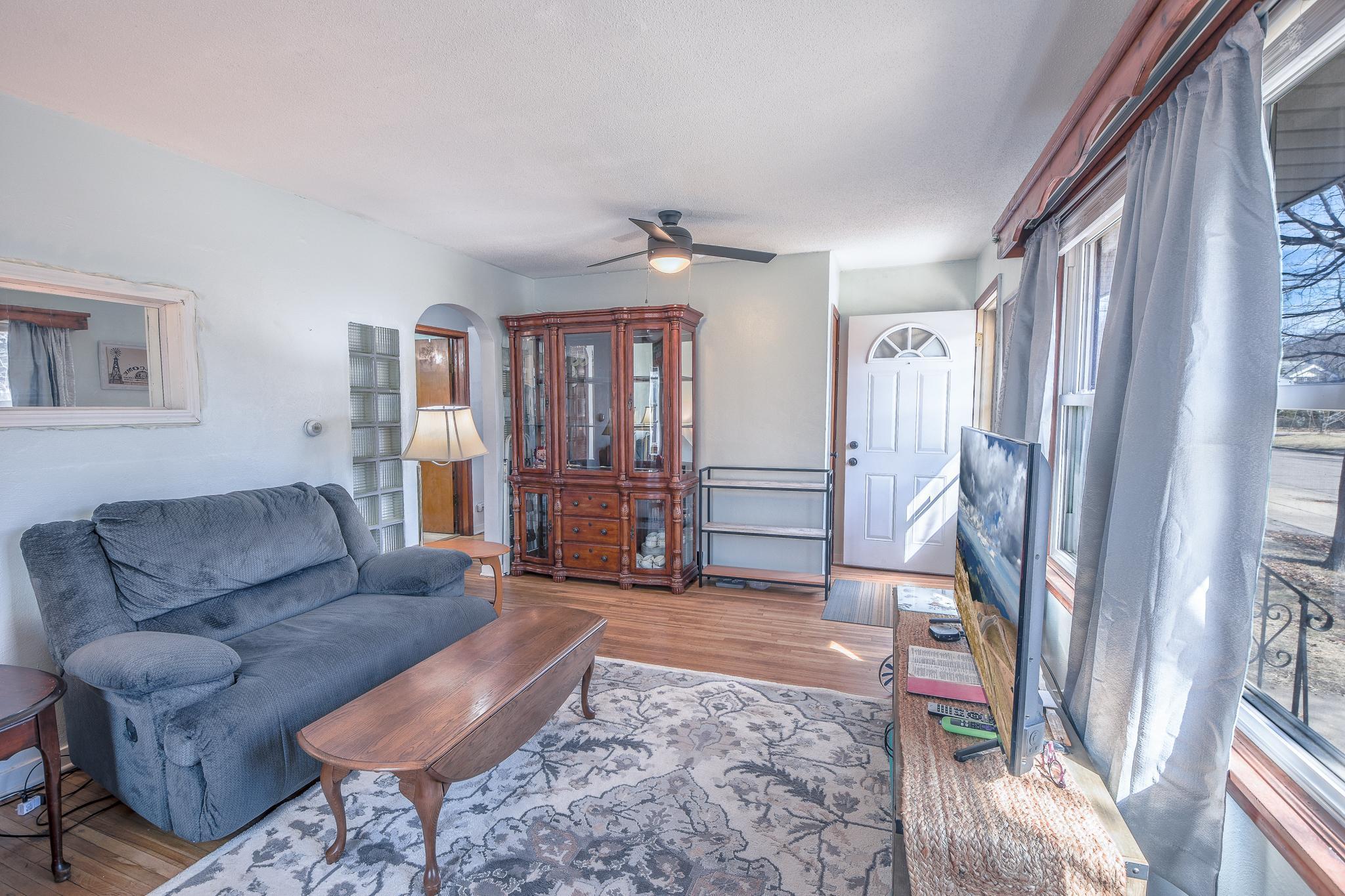 239 32nd Ave N-9.jpg