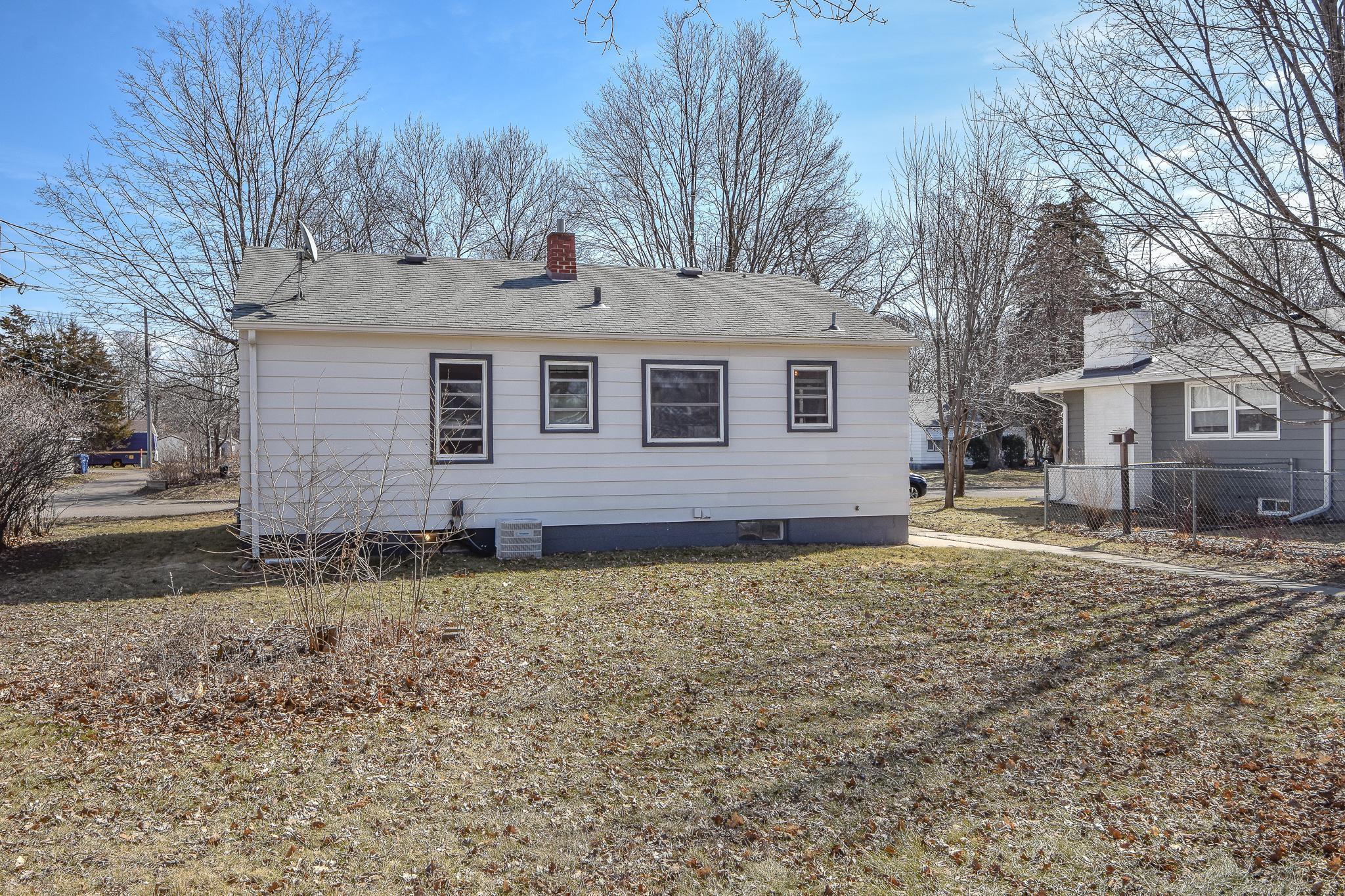 239 32nd Ave N-38.jpg