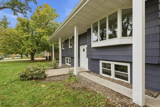715 8th Street NW, Buffalo, MN 55313