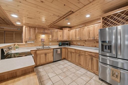 The kitchen is huge, and it blend the woodwork right in!
