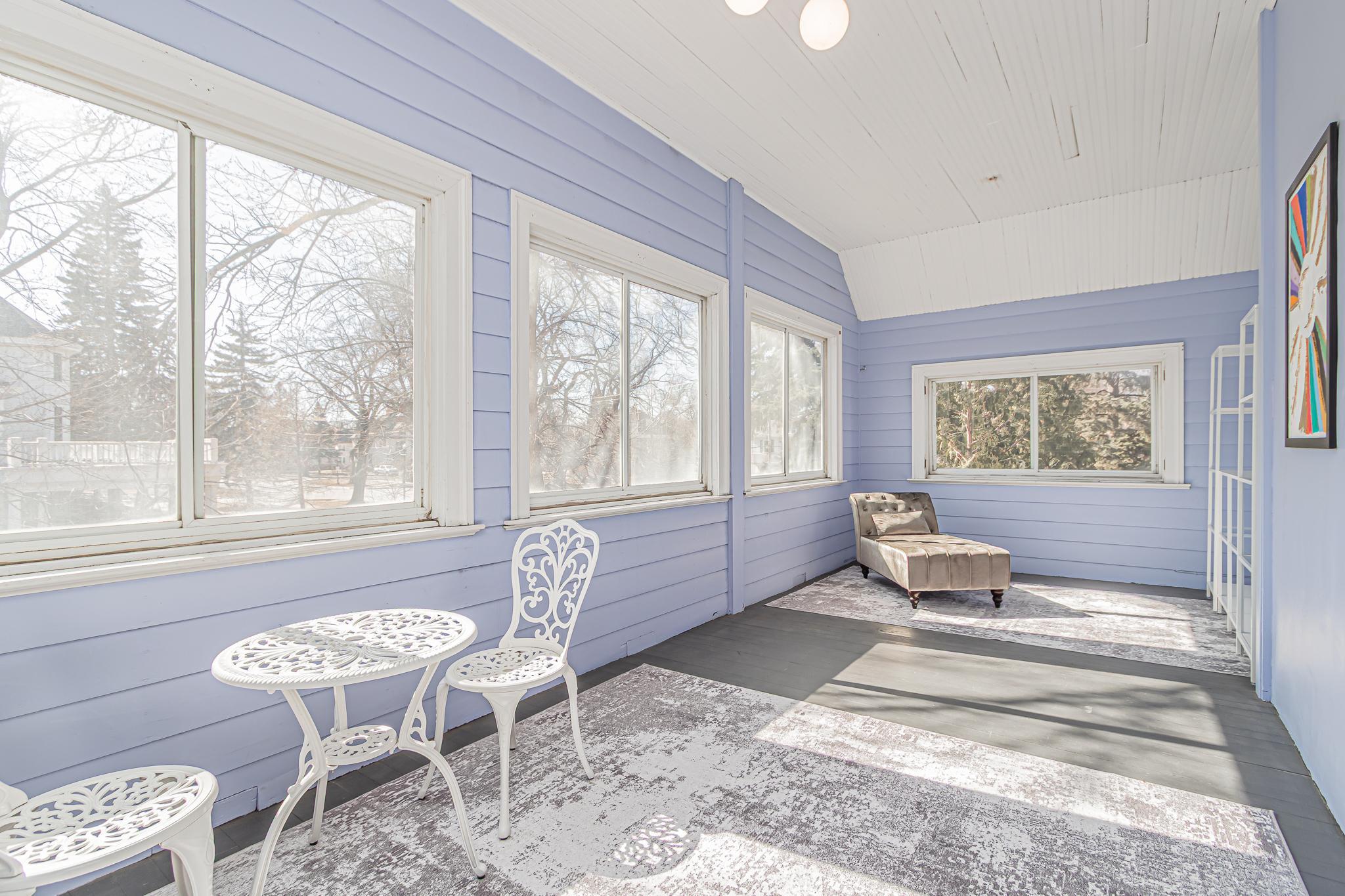 Primary Sunroom