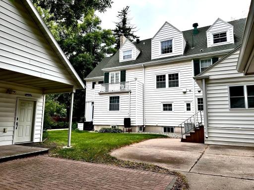 1119 Broadway N, Fargo, ND 58102