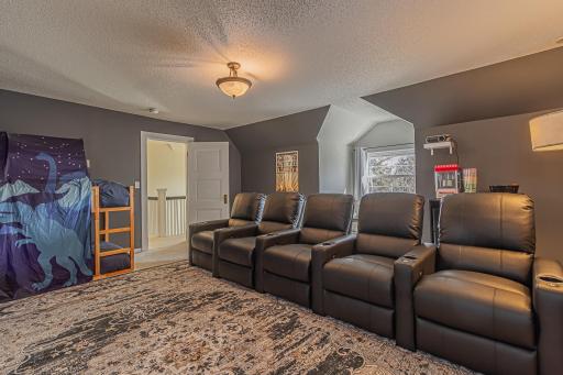 1119 Broadway N, Fargo, ND 58102