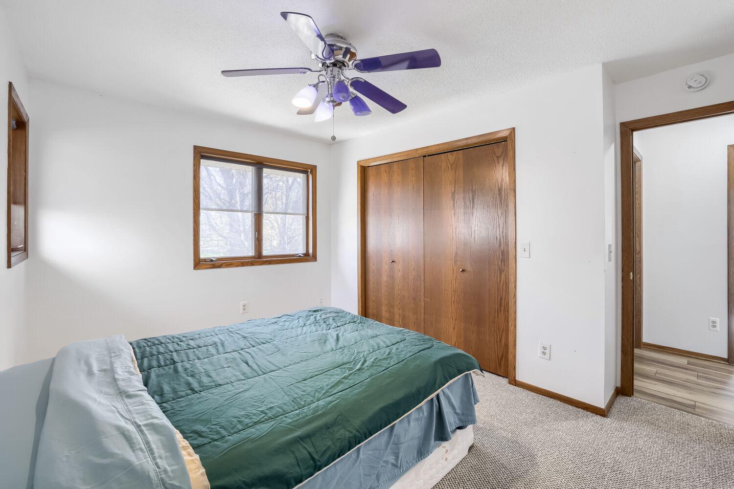 18127 Flanders St NE - Web Quality - 021 - 17 Bedroom.jpg