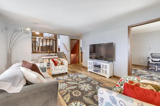 18127 Flanders St NE - Web Quality - 009 - 05 Living Room.jpg