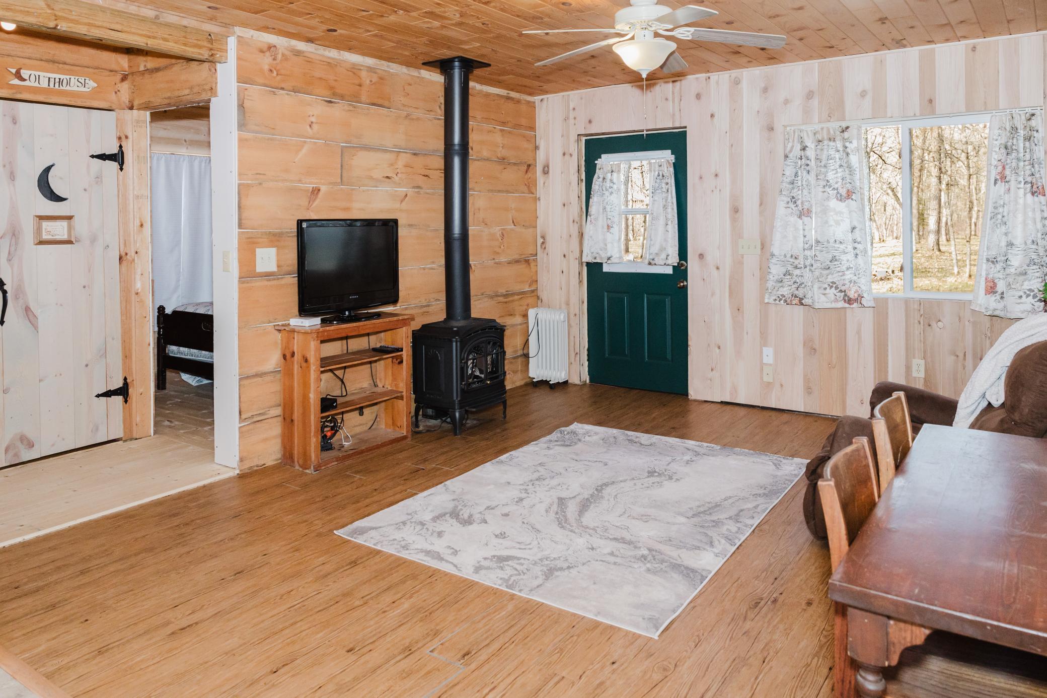 Living Room/Bedroom 1