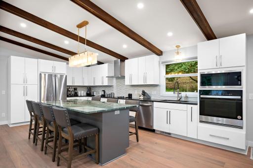 27755 Island View Road, Excelsior, MN 55331