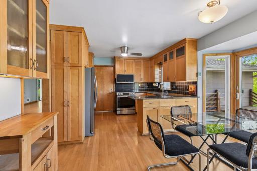 4532 Marlborough Court, Minnetonka, MN 55345