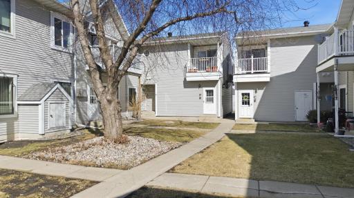 3317 15th Avenue S, B, Fargo, ND 58103