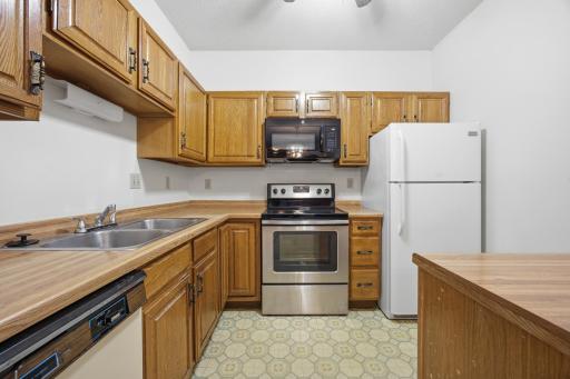 3317 15th Avenue S, B, Fargo, ND 58103