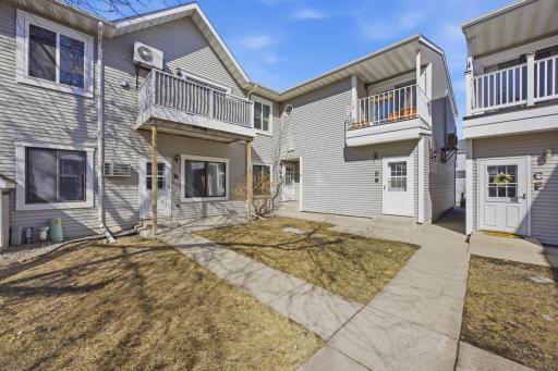 3317 15th Avenue S, B, Fargo, ND 58103