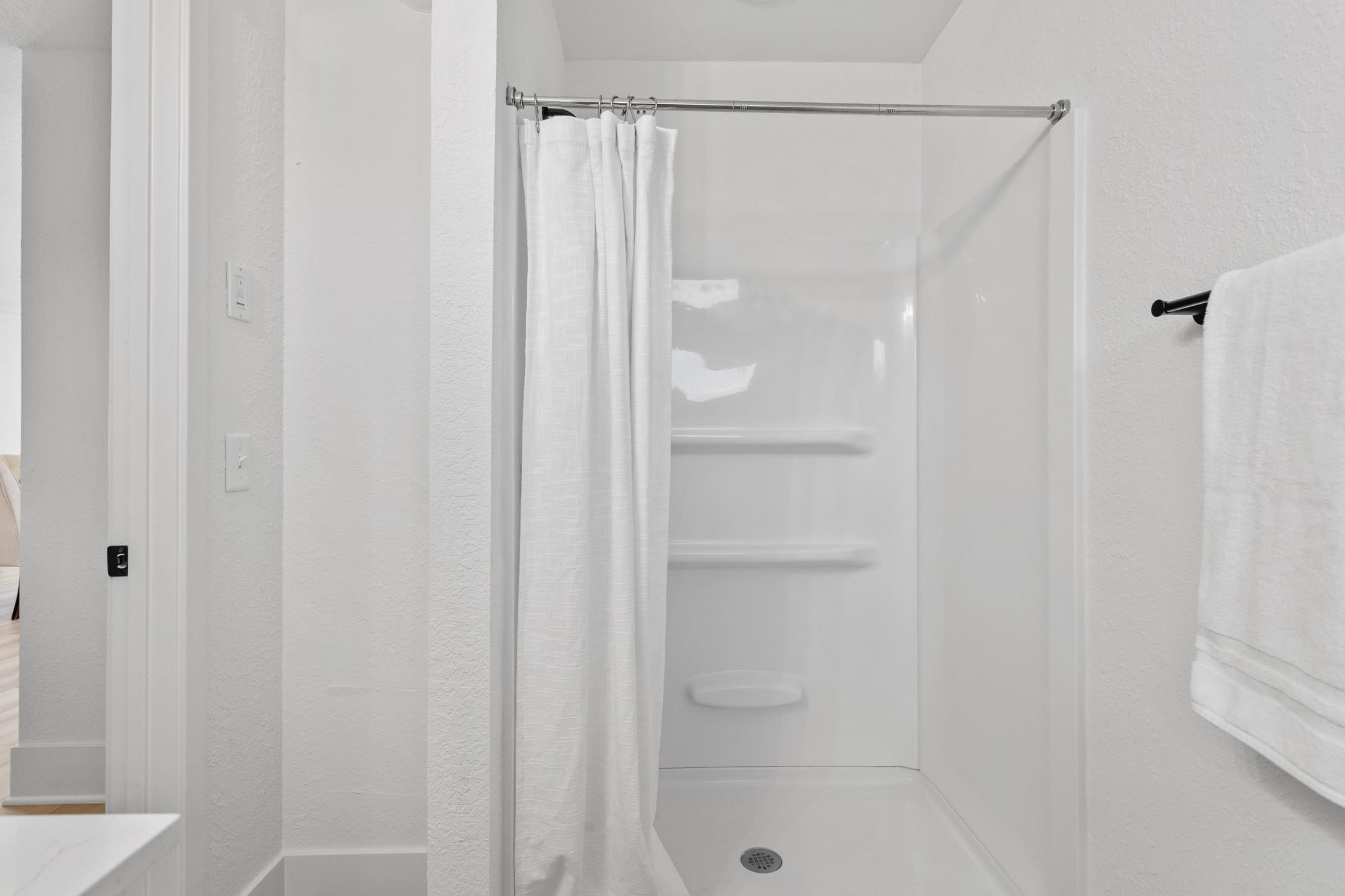 Main Floor 3/4 Bathroom