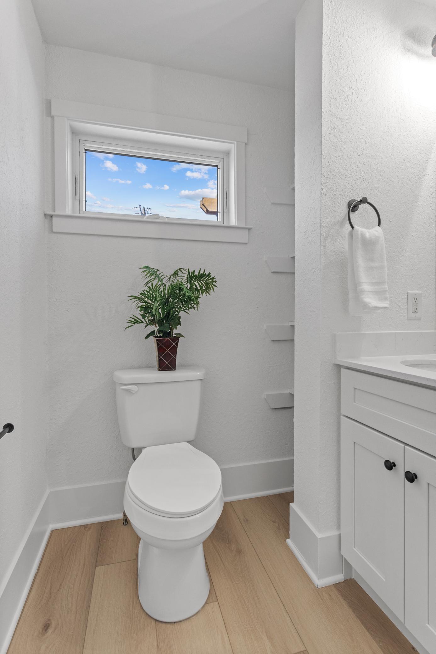 Main Floor 3/4 Bathroom