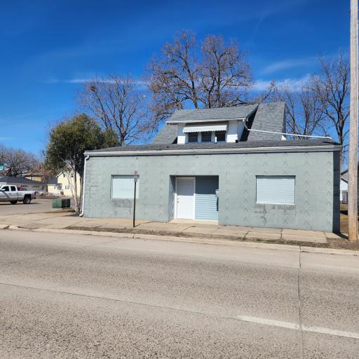 1110 W Oakland Avenue, Austin, MN 55912