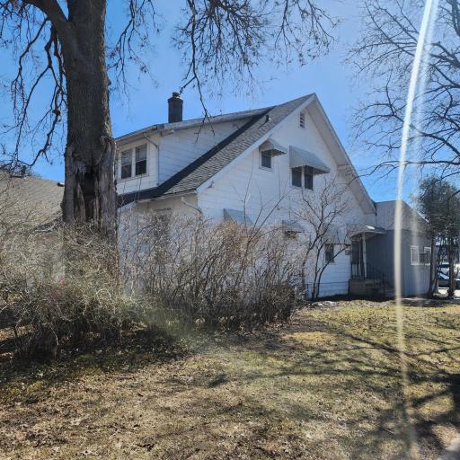 1110 W Oakland Avenue, Austin, MN 55912