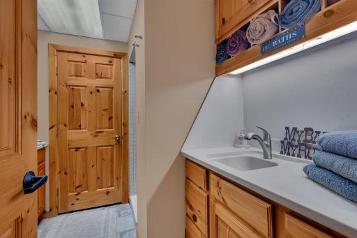 2917 Vonderheide Drive SW, Alexandria, MN 56308