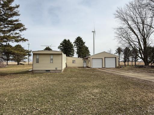 19367 680th Street, Dodge Center, MN 55927