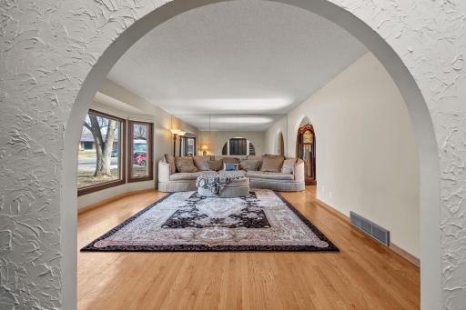 Main level living room