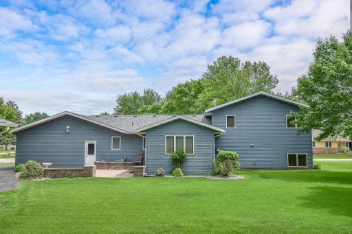 2407 Tranquility Drive, Saint Cloud, MN 56301