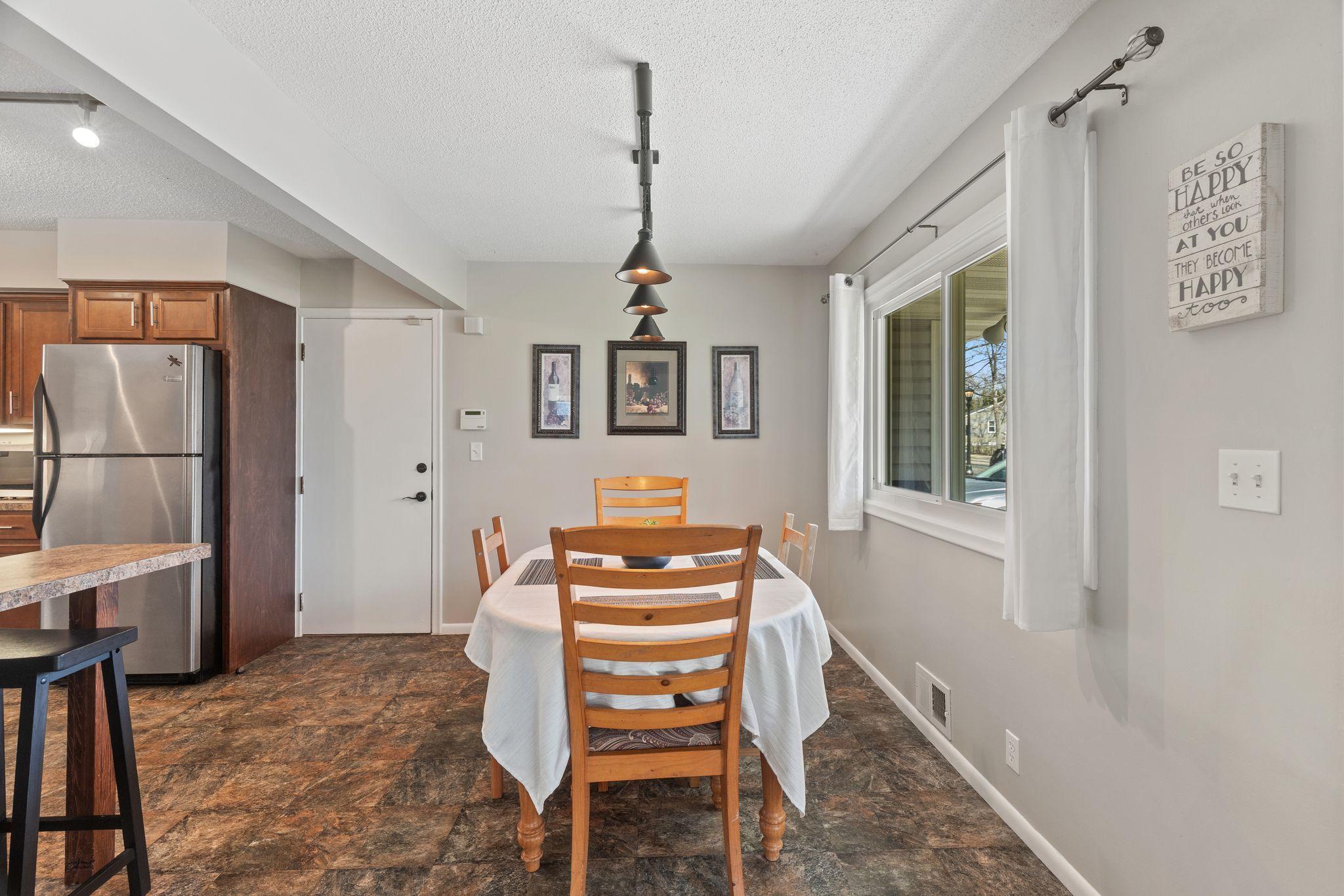 informal dining room right off the kitchen and living room