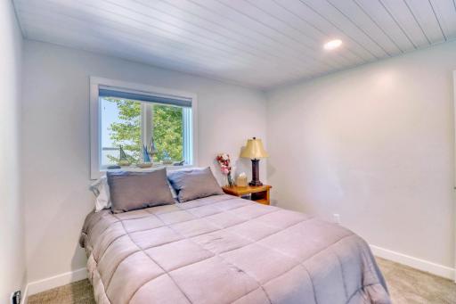 11494 Ravenswood Beach Road, Detroit Lakes, MN 56501