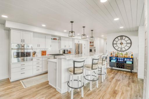 11494 Ravenswood Beach Road, Detroit Lakes, MN 56501