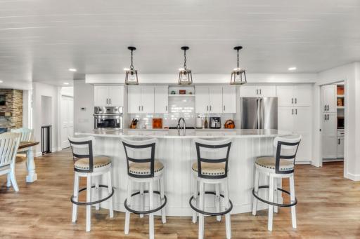 11494 Ravenswood Beach Road, Detroit Lakes, MN 56501