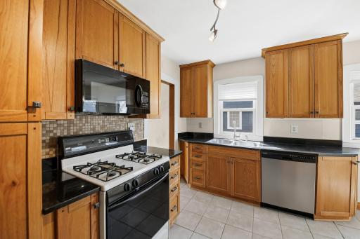 6904 Morgan Avenue S, Minneapolis, MN 55423