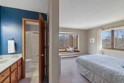 6085 Rowland Road, 312, Minnetonka, MN 55343