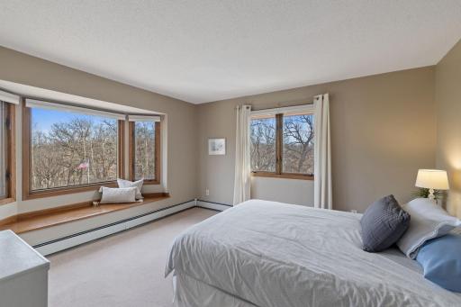 6085 Rowland Road, 312, Minnetonka, MN 55343