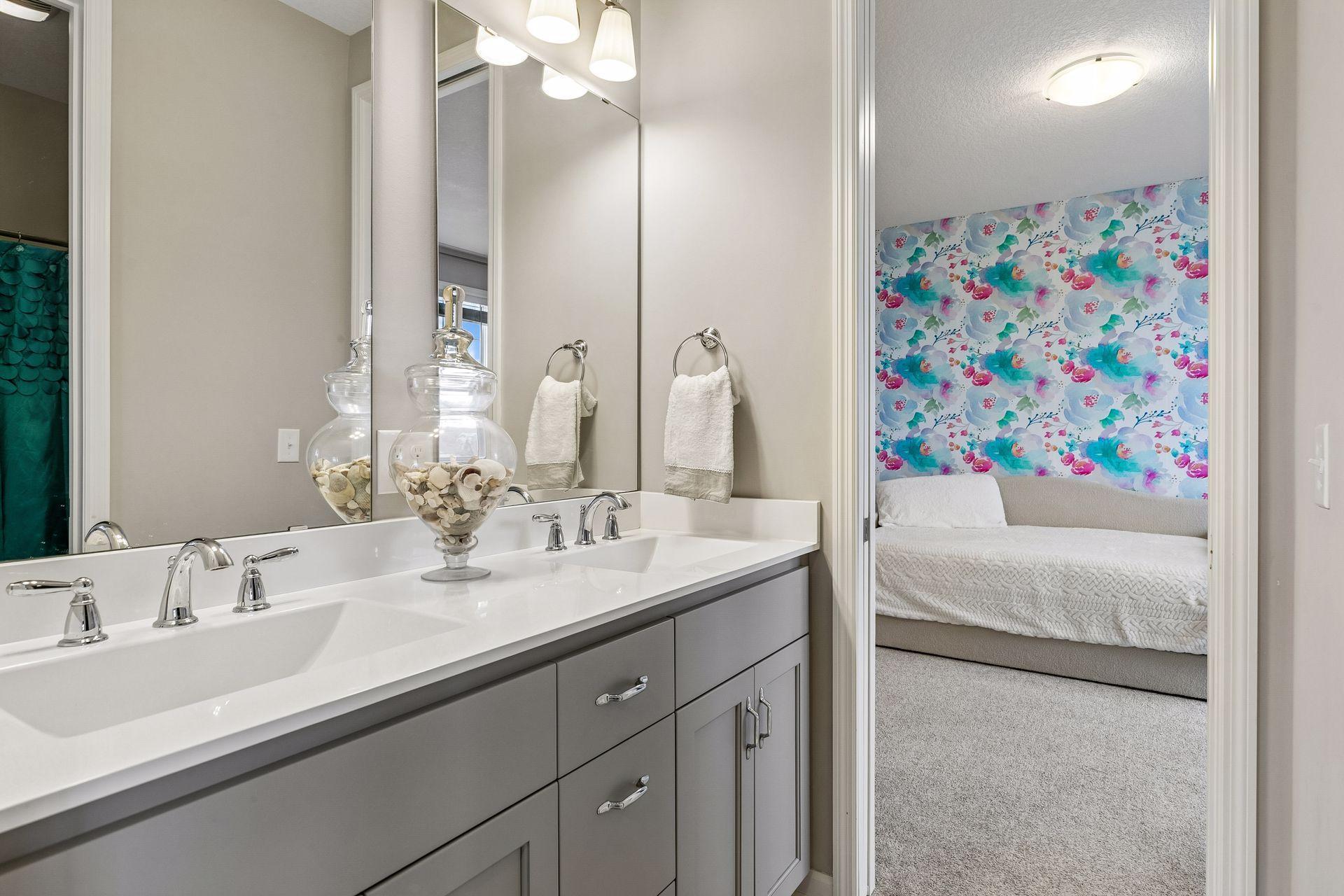 A well-designed Jack-and-Jill bathroom offering both privacy and convenience between bedrooms.