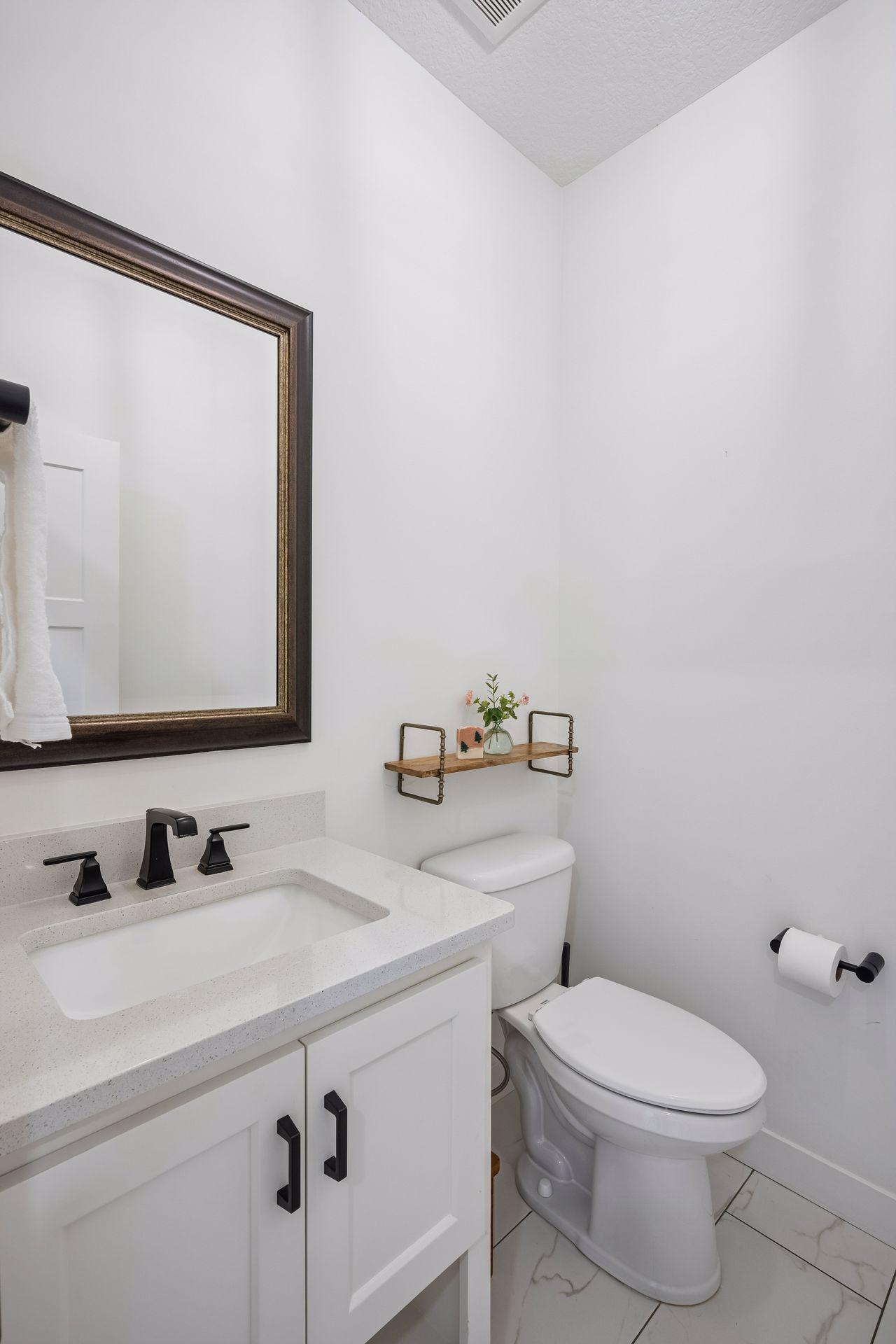 Main floor 1/2 bathroom.