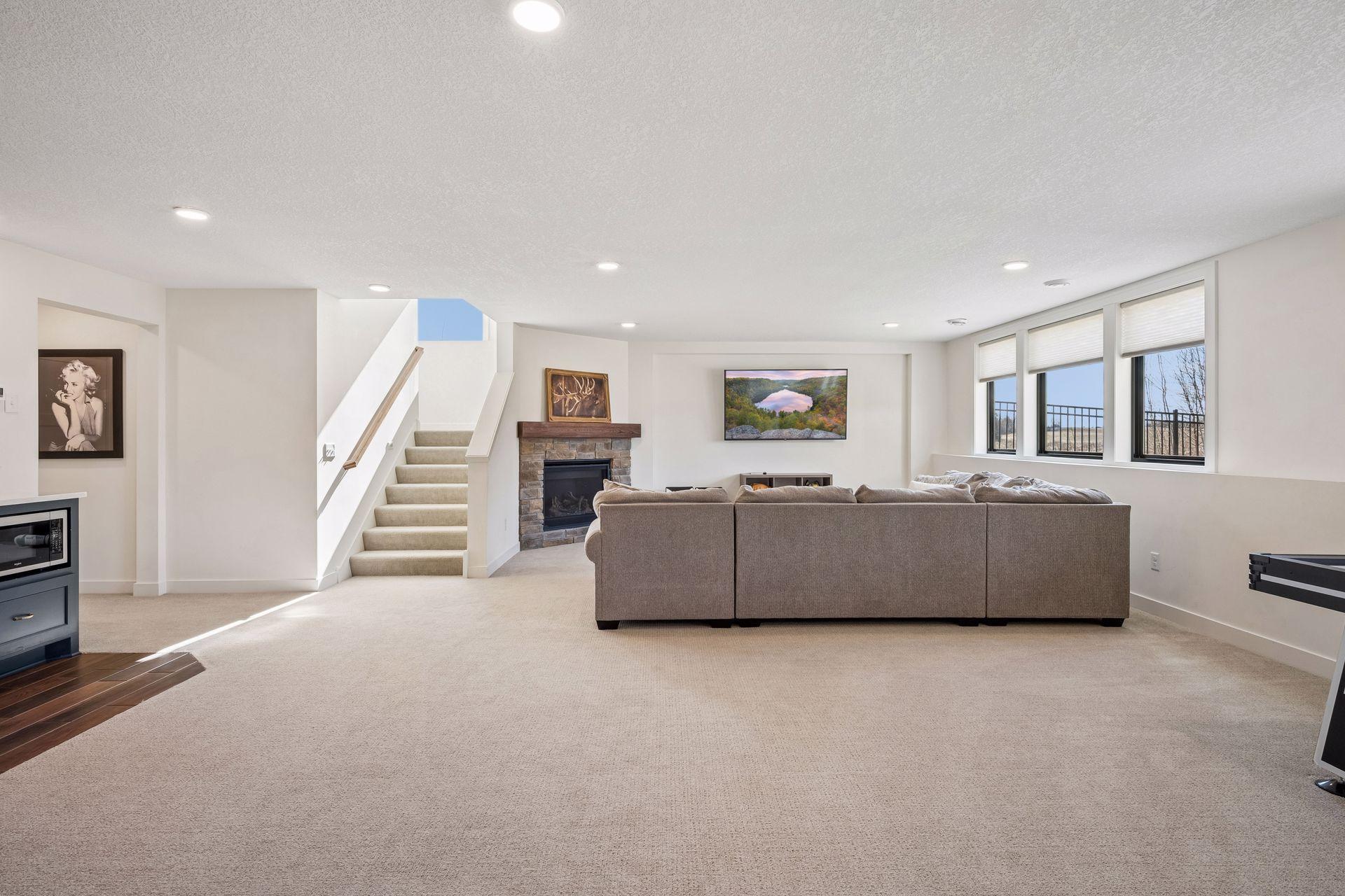 Lower level entertainment area!