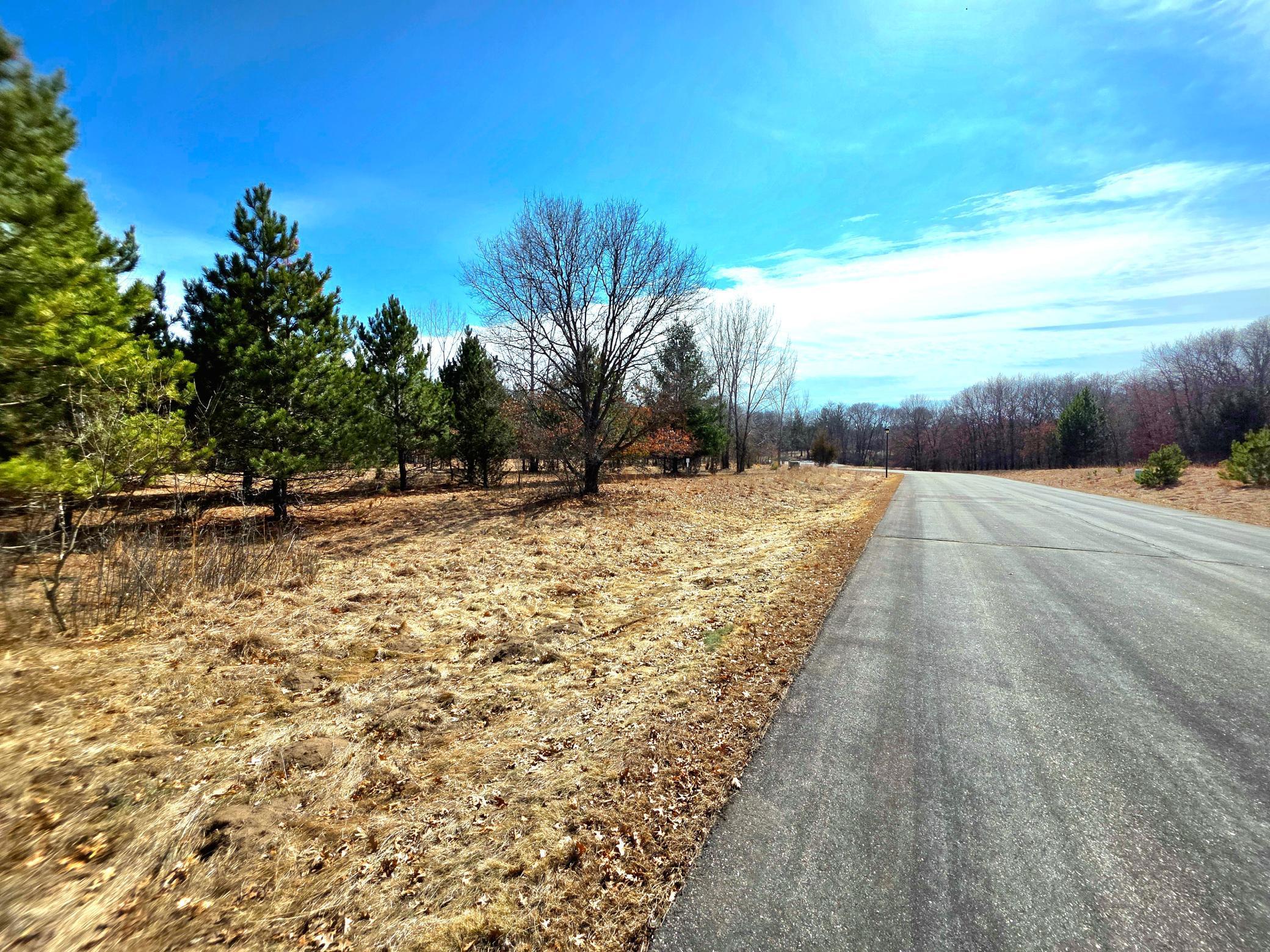 Paved city street (cul de sac)