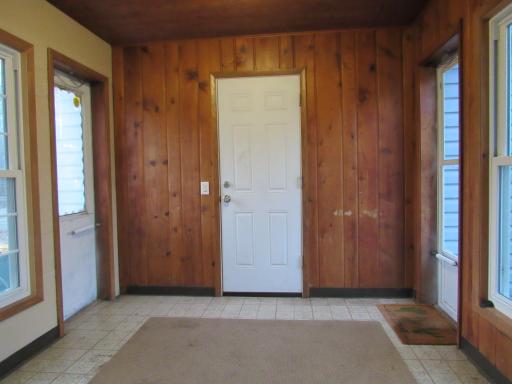5340 Byron Avenue N, Crystal, MN 55429