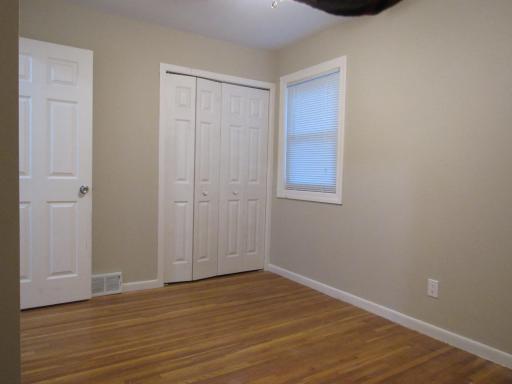 5340 Byron Avenue N, Crystal, MN 55429