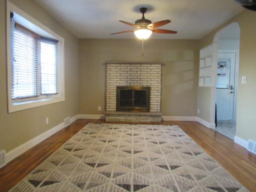 5340 Byron Avenue N, Crystal, MN 55429