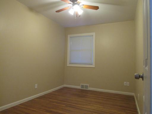 5340 Byron Avenue N, Crystal, MN 55429