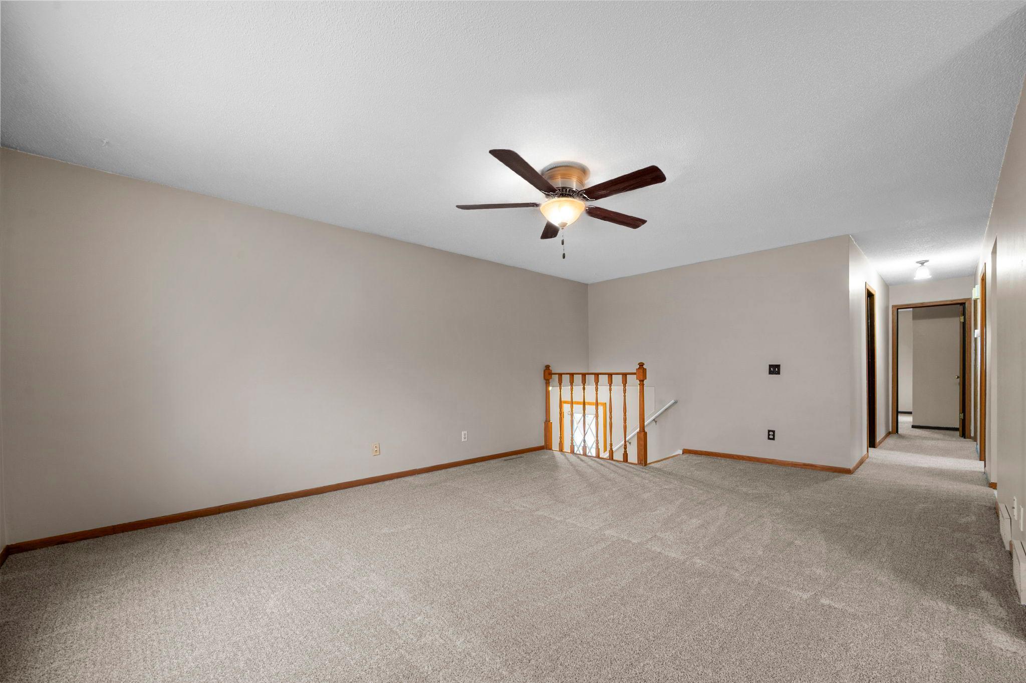 25-web-or-mls-9527 Parrish Ave NE-124 - Copy.jpg