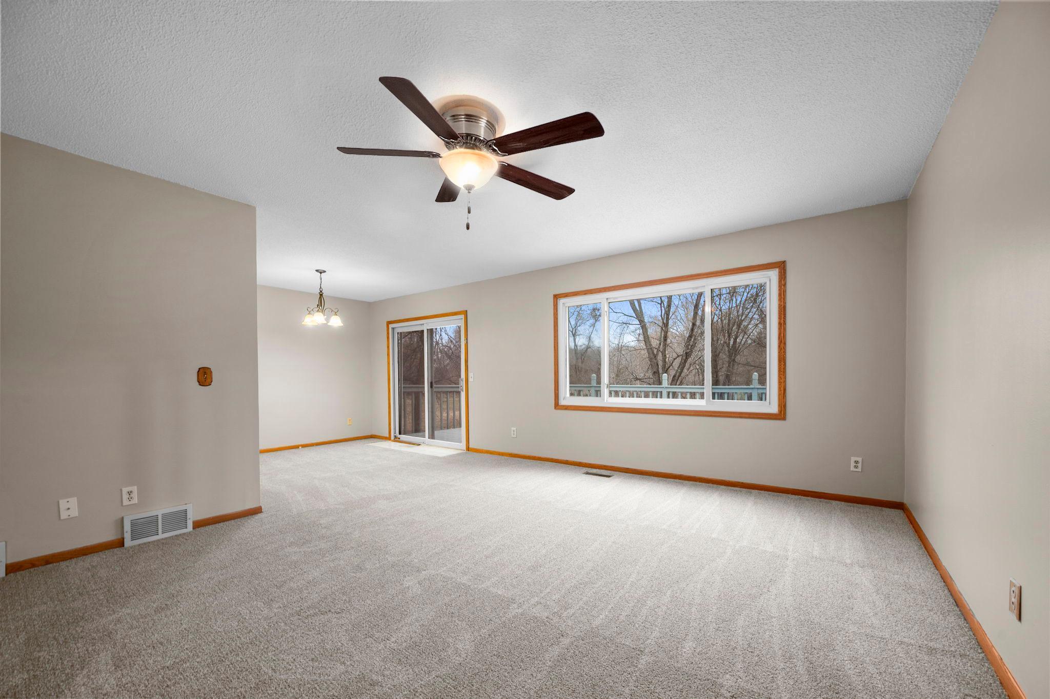 23-web-or-mls-9527 Parrish Ave NE-115 - Copy - Copy.jpg