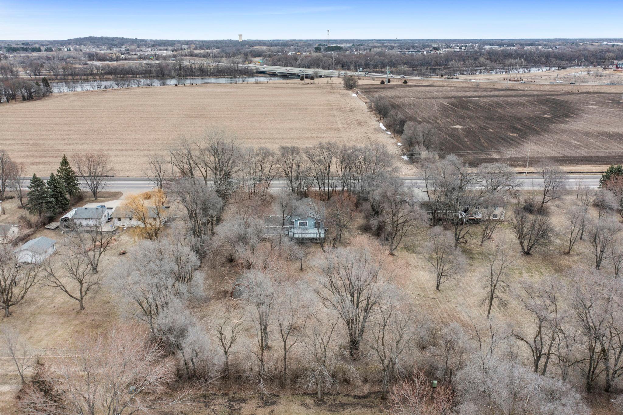 88-web-or-mls-9527 Parrish Ave NE-373.jpg