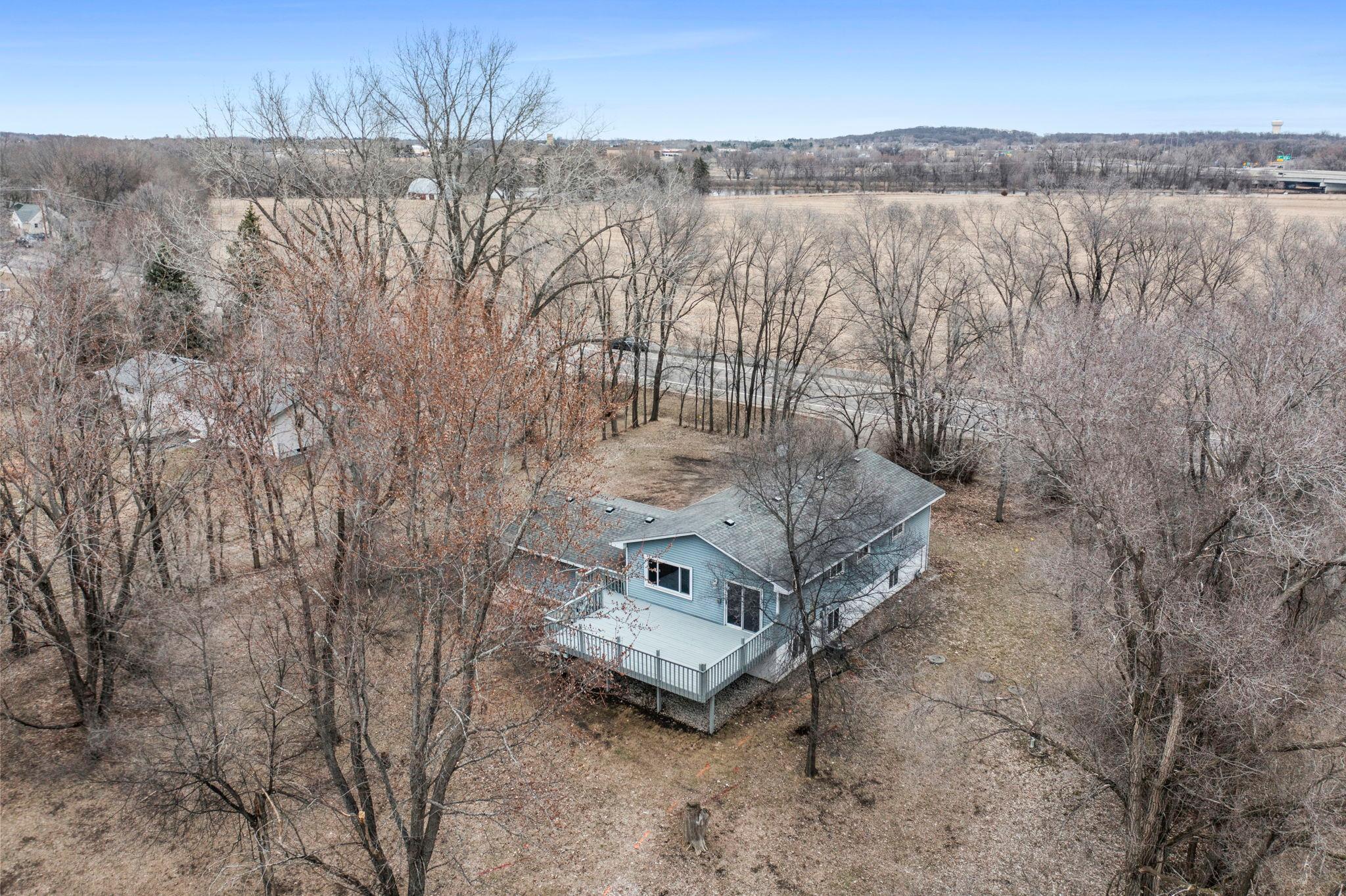 86-web-or-mls-9527 Parrish Ave NE-382.jpg