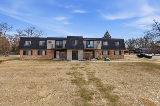 2401 16th Avenue S, 13, Fargo, ND 58103