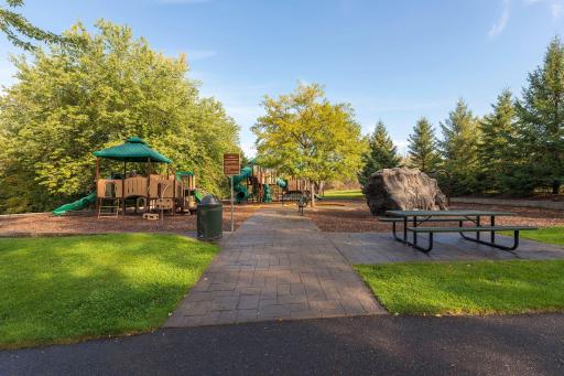 411 Dorland Place, Saint Paul, MN 55119
