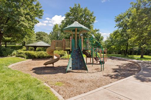 411 Dorland Place, Saint Paul, MN 55119