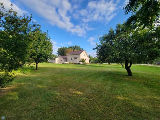 551 Wall Avenue, Horace, ND 58047